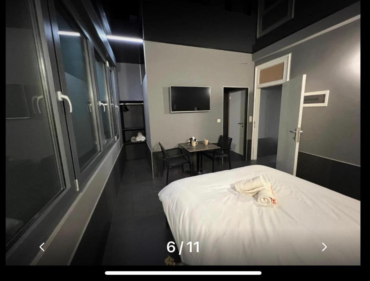 Logements Des Choraux 투르네 외부 사진